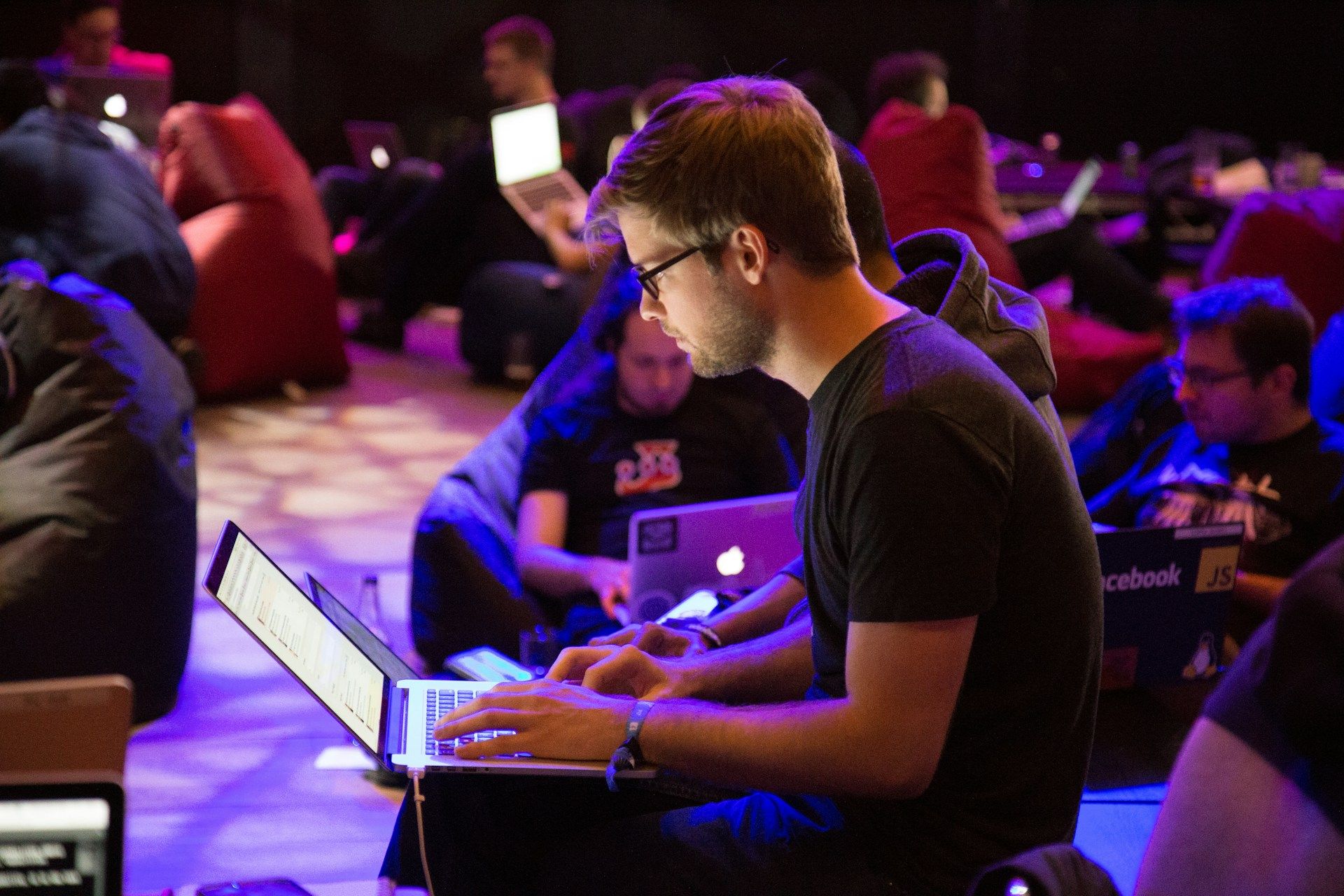 https://bucket-growthfaculty-strapi-prod-images.s3.ap-southeast-2.amazonaws.com/alex_kotliarskyi_our_QHRTE_2_IM_unsplash_c58be0508f.jpg